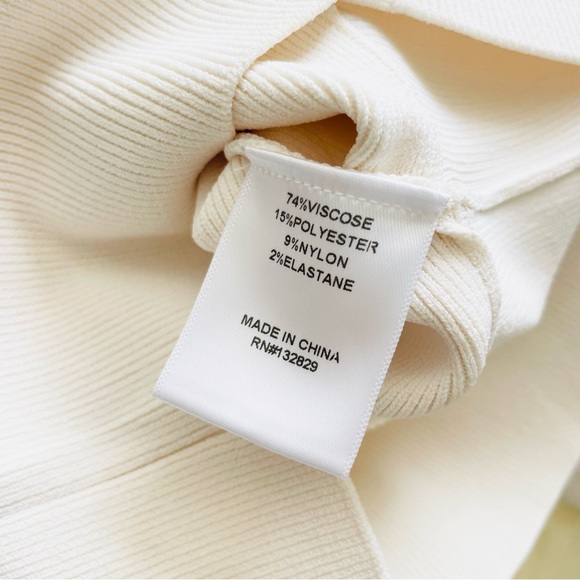 Revolve Helsa XS Elvira ribbed scalloped cardigan in ivory white - Picture 9 of 10